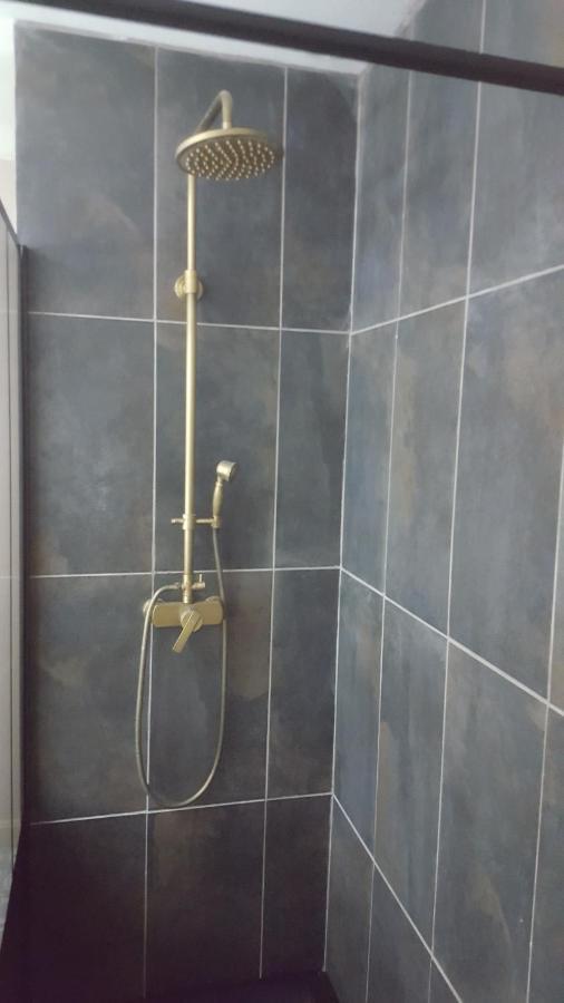 Appartement Spacieux Et Atypique 세단 외부 사진