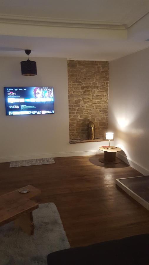 Appartement Spacieux Et Atypique 세단 외부 사진