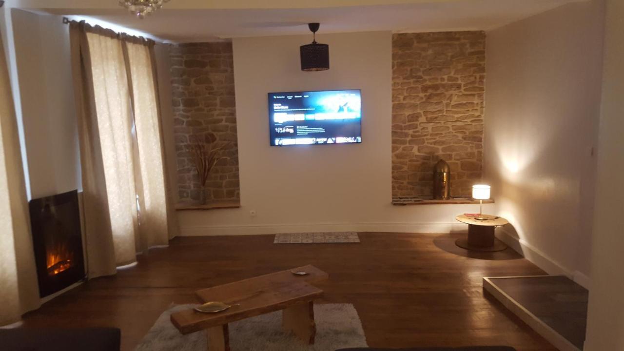 Appartement Spacieux Et Atypique 세단 외부 사진